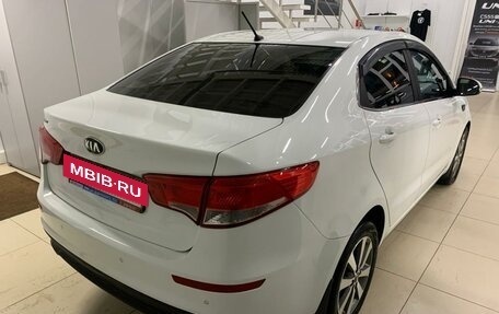 KIA Rio III рестайлинг, 2016 год, 1 110 000 рублей, 13 фотография