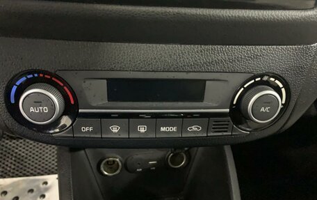 KIA Rio III рестайлинг, 2016 год, 1 110 000 рублей, 27 фотография