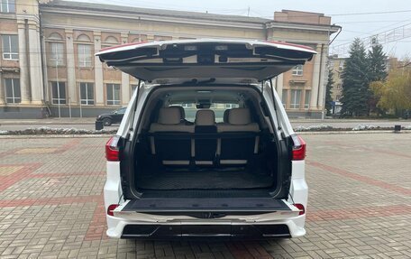 Lexus LX III, 2017 год, 6 100 000 рублей, 7 фотография