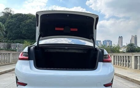 BMW 3 серия, 2021 год, 3 125 000 рублей, 22 фотография