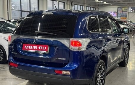 Mitsubishi Outlander III рестайлинг 3, 2013 год, 1 499 000 рублей, 6 фотография