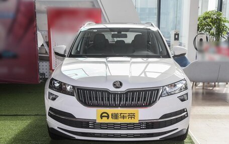 Skoda Karoq I, 2025 год, 3 034 000 рублей, 11 фотография