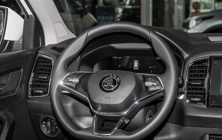 Skoda Karoq I, 2025 год, 3 034 000 рублей, 17 фотография