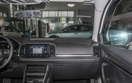 Skoda Karoq I, 2025 год, 3 034 000 рублей, 28 фотография