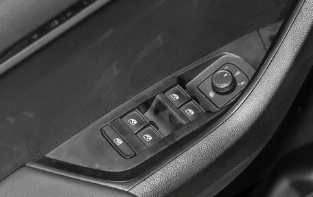 Skoda Karoq I, 2025 год, 3 034 000 рублей, 37 фотография