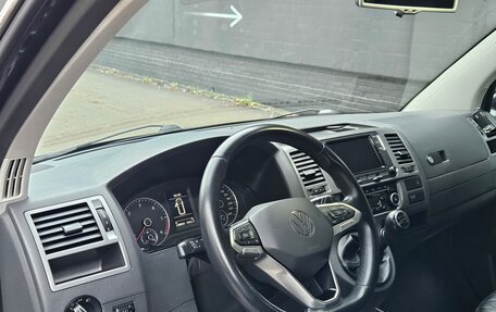 Volkswagen Caravelle T5, 2011 год, 2 120 000 рублей, 10 фотография