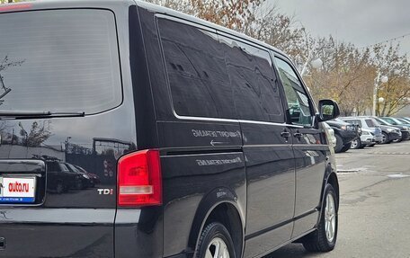 Volkswagen Caravelle T5, 2011 год, 2 120 000 рублей, 8 фотография