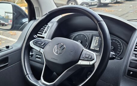 Volkswagen Caravelle T5, 2011 год, 2 120 000 рублей, 16 фотография