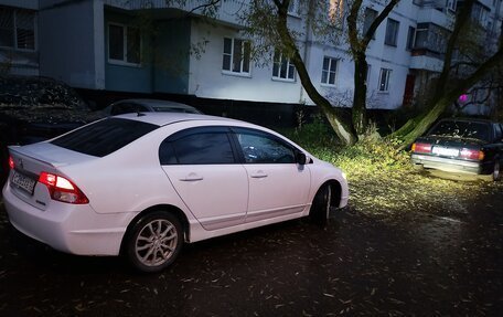 Honda Civic VIII, 2008 год, 900 000 рублей, 10 фотография