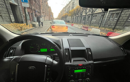 Land Rover Freelander II рестайлинг 2, 2011 год, 1 590 000 рублей, 15 фотография