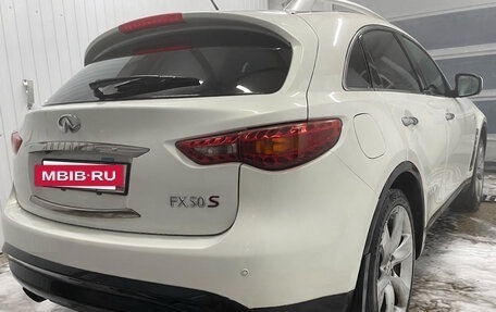 Infiniti FX II, 2010 год, 2 200 000 рублей, 8 фотография