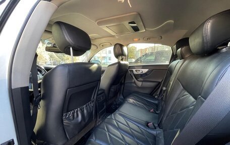 Infiniti FX II, 2010 год, 2 200 000 рублей, 12 фотография