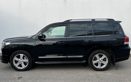 Toyota Land Cruiser 200, 2017 год, 6 250 000 рублей, 8 фотография