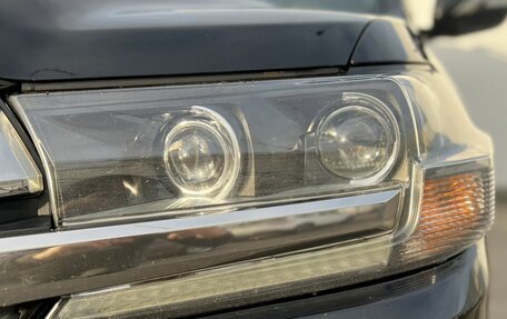 Toyota Land Cruiser 200, 2017 год, 6 250 000 рублей, 9 фотография