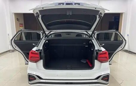 Audi Q2 I, 2022 год, 2 180 000 рублей, 17 фотография