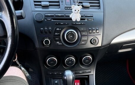 Mazda 3, 2011 год, 900 000 рублей, 2 фотография