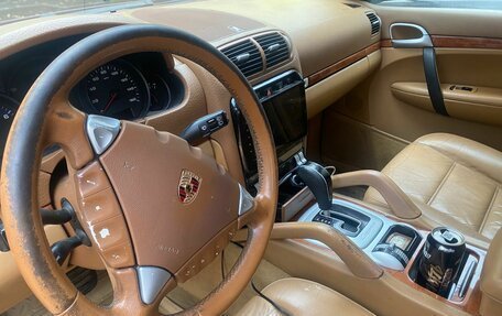 Porsche Cayenne III, 2004 год, 1 400 000 рублей, 7 фотография