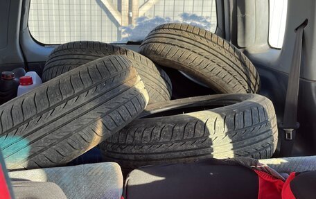 Toyota Raum I, 1998 год, 280 000 рублей, 6 фотография