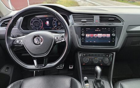 Volkswagen Tiguan II, 2018 год, 2 750 000 рублей, 11 фотография