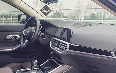 BMW 3 серия, 2022 год, 2 670 000 рублей, 11 фотография