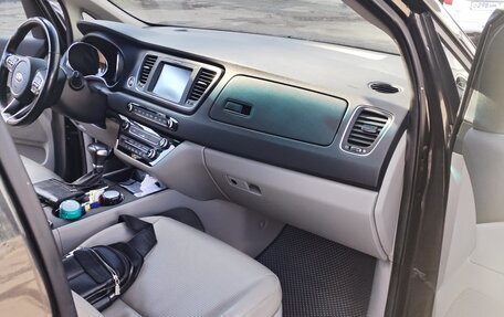 KIA Carnival III, 2018 год, 2 550 000 рублей, 4 фотография