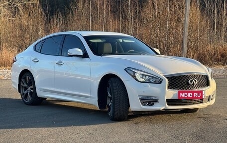 Infiniti Q70 I, 2015 год, 2 400 000 рублей, 4 фотография