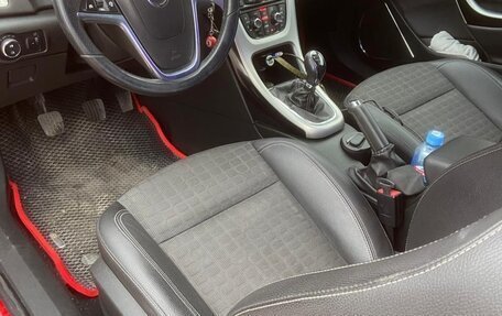 Opel Astra J, 2011 год, 950 000 рублей, 7 фотография