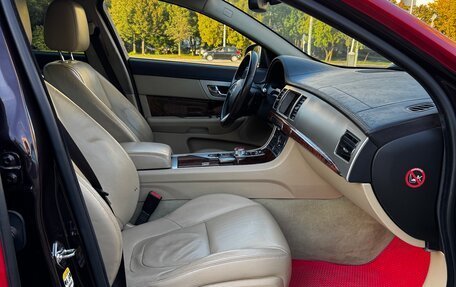 Jaguar XF I рестайлинг, 2012 год, 980 000 рублей, 13 фотография