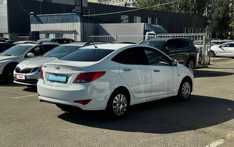 Hyundai Solaris II рестайлинг, 2015 год, 789 877 рублей, 4 фотография