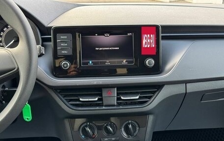 Skoda Rapid II, 2021 год, 1 500 000 рублей, 9 фотография