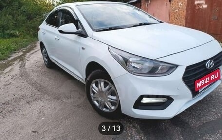 Hyundai Solaris II рестайлинг, 2019 год, 700 000 рублей, 1 фотография