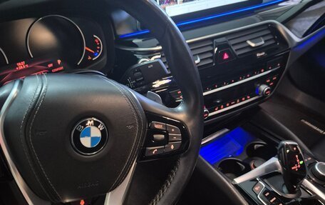 BMW 5 серия, 2019 год, 3 850 000 рублей, 3 фотография