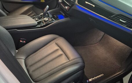 BMW 5 серия, 2019 год, 3 850 000 рублей, 5 фотография