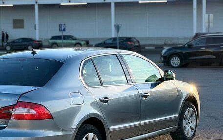 Skoda Superb III рестайлинг, 2010 год, 799 000 рублей, 8 фотография