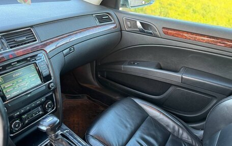 Skoda Superb III рестайлинг, 2010 год, 799 000 рублей, 14 фотография