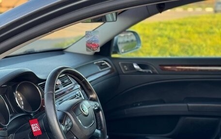 Skoda Superb III рестайлинг, 2010 год, 799 000 рублей, 15 фотография