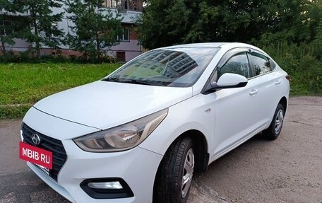 Hyundai Solaris II рестайлинг, 2019 год, 700 000 рублей, 11 фотография