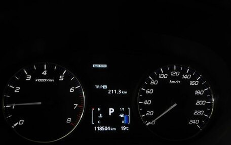 Mitsubishi Outlander III рестайлинг 3, 2016 год, 1 795 000 рублей, 21 фотография