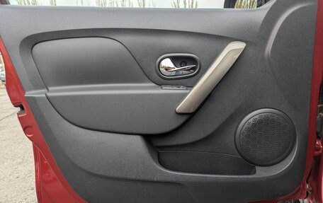 Renault Sandero II рестайлинг, 2015 год, 830 000 рублей, 15 фотография