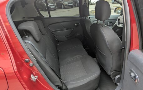 Renault Sandero II рестайлинг, 2015 год, 830 000 рублей, 20 фотография