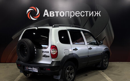 Chevrolet Niva I рестайлинг, 2019 год, 750 000 рублей, 4 фотография