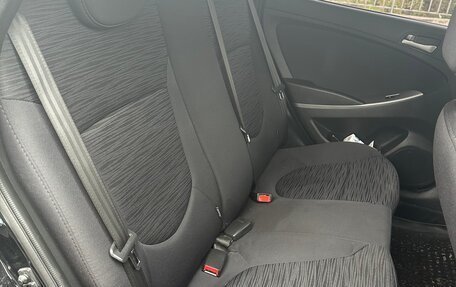 Hyundai Solaris II рестайлинг, 2015 год, 1 020 000 рублей, 11 фотография