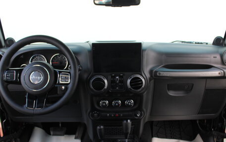 Jeep Wrangler, 2013 год, 3 190 000 рублей, 8 фотография