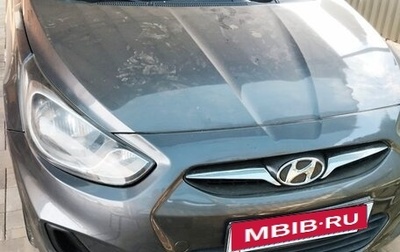 Hyundai Solaris II рестайлинг, 2013 год, 680 000 рублей, 1 фотография