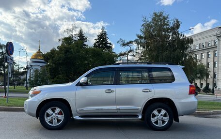 Toyota Land Cruiser 200, 2013 год, 4 300 000 рублей, 1 фотография