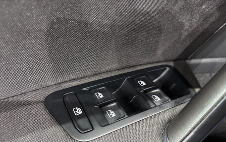 Volkswagen Golf VII, 2018 год, 1 420 000 рублей, 13 фотография