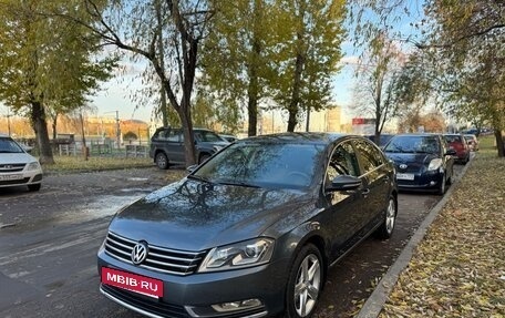 Volkswagen Passat B7, 2011 год, 835 000 рублей, 2 фотография