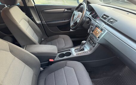 Volkswagen Passat B7, 2011 год, 835 000 рублей, 11 фотография