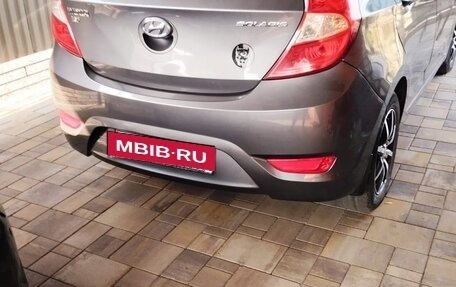 Hyundai Solaris II рестайлинг, 2013 год, 680 000 рублей, 3 фотография