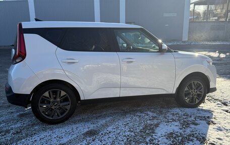 KIA Soul III, 2022 год, 2 500 000 рублей, 19 фотография